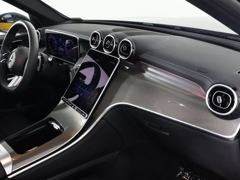 Certified 2026 Mercedes-Benz GLC 300 image 9