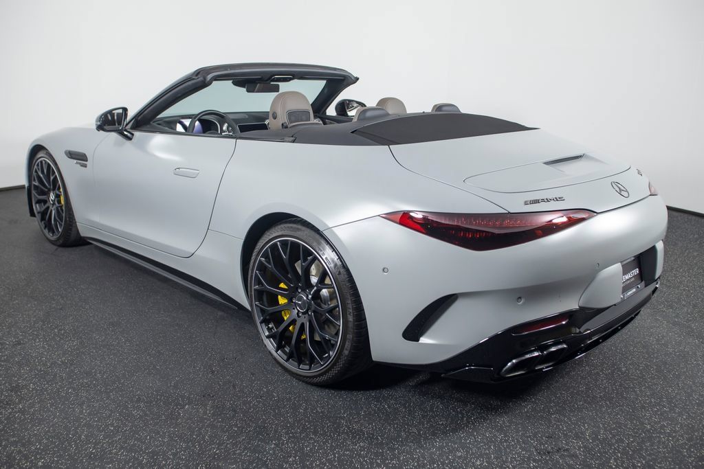 Used 2022 Mercedes-Benz SL 63 AMG 4MATIC image 15