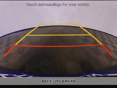 Certified 2024 Hyundai Venue SEL FWD image 5
