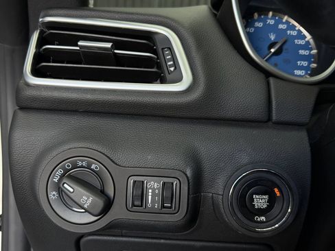 Used 2019 Maserati Ghibli RWD image 17