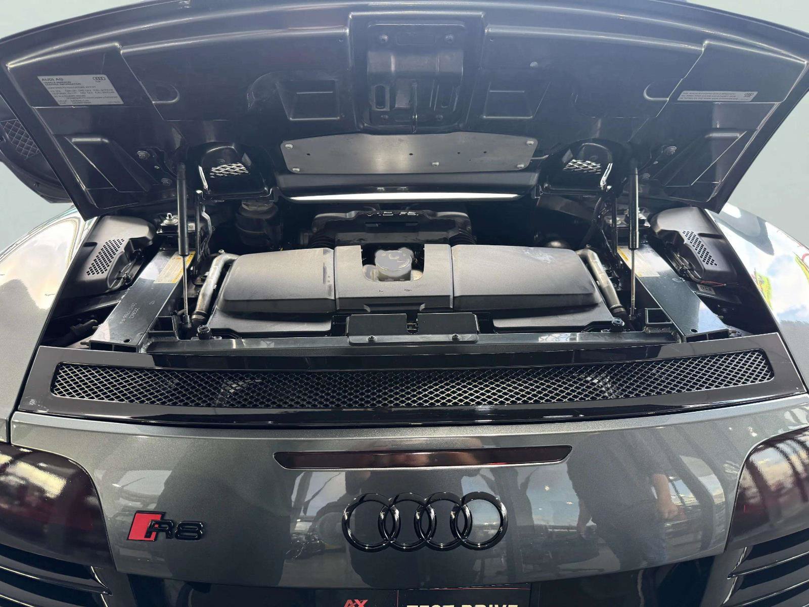 Used 2014 Audi R8 V10 AWD/4WD image 51