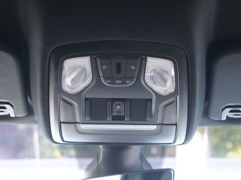 Used 2021 RAM 1500 Big Horn AWD/4WD image 28