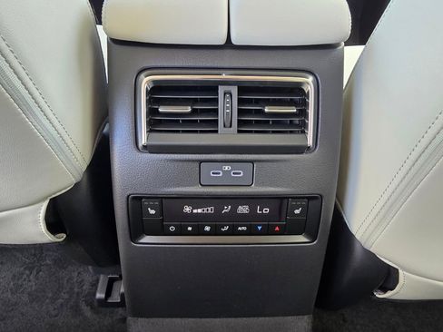 New 2026 MAZDA CX-90 Plug-In Hybrid w/ Premium Plus AWD/4WD image 29