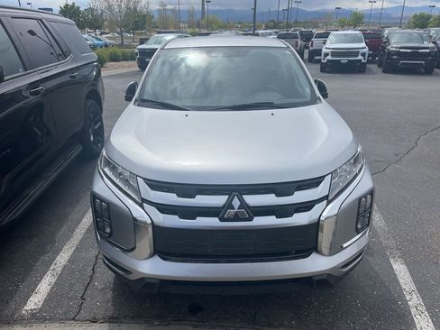 Used 2024 Mitsubishi Outlander Sport ES AWD/4WD image 2