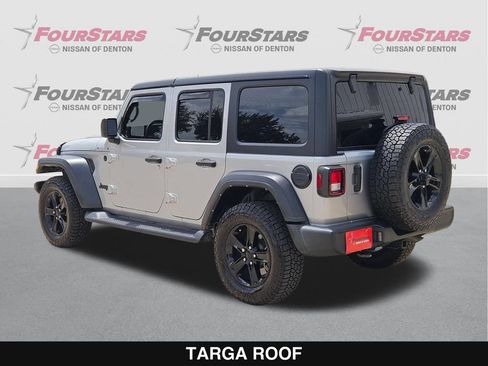 Used 2022 Jeep Wrangler Unlimited Sport AWD/4WD image 7