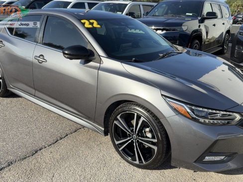 Used 2022 Nissan Sentra SR w/ SR Premium Package FWD image 1