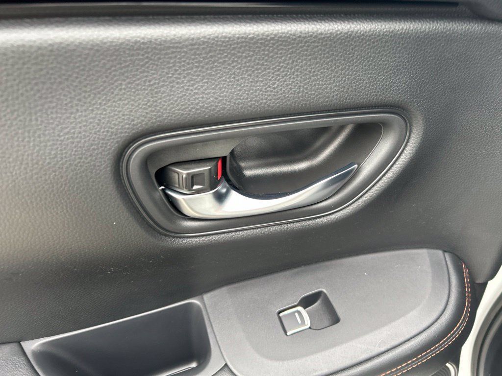 Used 2025 Honda HR-V Sport image 19
