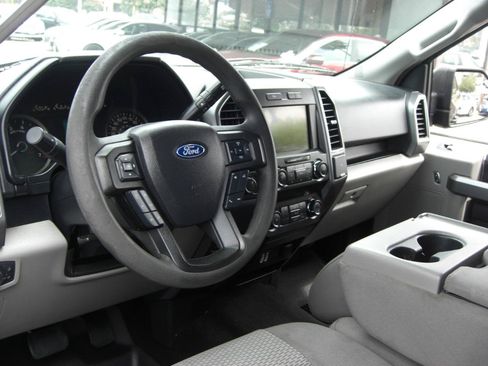 Used 2019 Ford F150 XLT AWD/4WD image 7