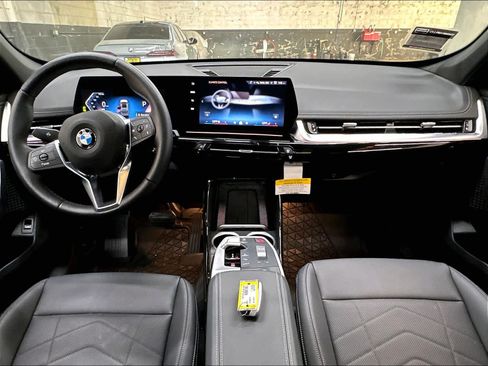 Used 2026 BMW X1 xDrive28i w/ Convenience Package AWD/4WD image 17