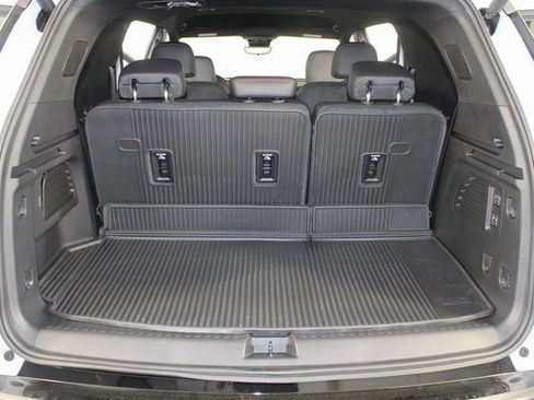 New 2026 Chevrolet Traverse RS w/ LPO, Floor Liner Package image 23