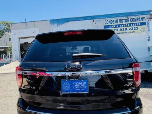 Used 2018 Ford Explorer Limited AWD/4WD image 7
