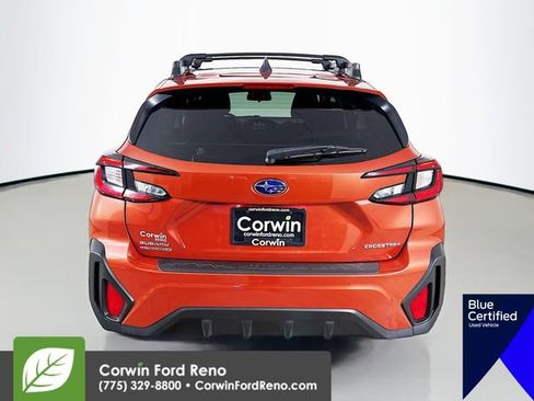 Used 2025 Subaru Crosstrek 2.5i Premium AWD/4WD image 9
