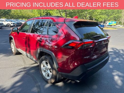 Used 2021 Toyota RAV4 XLE w/ Convenience Package AWD/4WD image 15