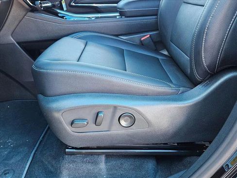 New 2026 Chevrolet Traverse LT image 4