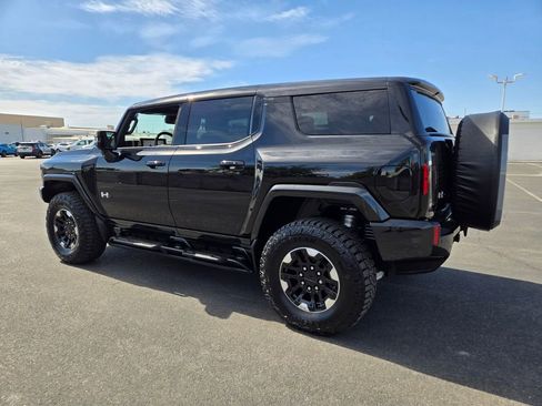 Used 2024 GMC Hummer EV 2X w/ Extreme Off-Road Package AWD/4WD image 4