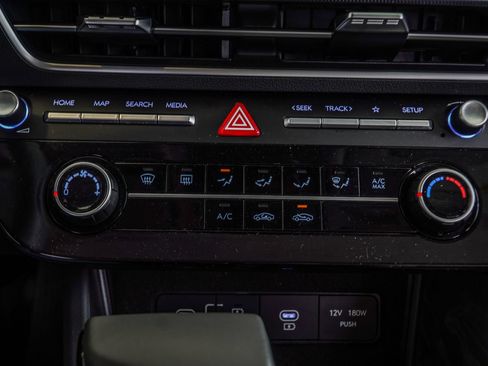 Used 2025 Hyundai Sonata SE FWD image 21