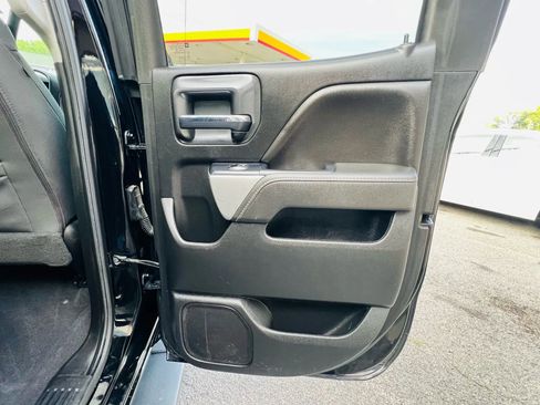 Used 2019 Chevrolet Silverado 1500 LT Z71 w/ All Star Edition image 25