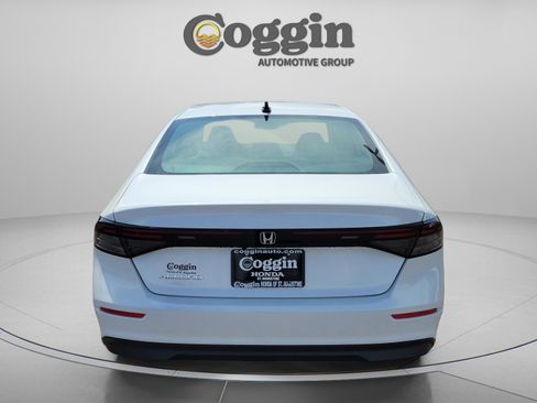 New 2026 Honda Accord SE image 4