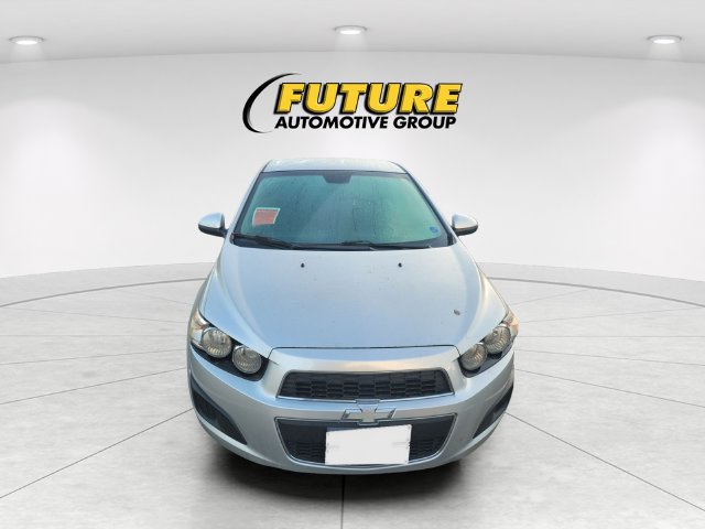 Used 2012 Chevrolet Sonic LS FWD image 2