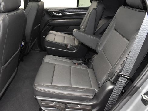 Used 2023 GMC Yukon Denali AWD/4WD image 40