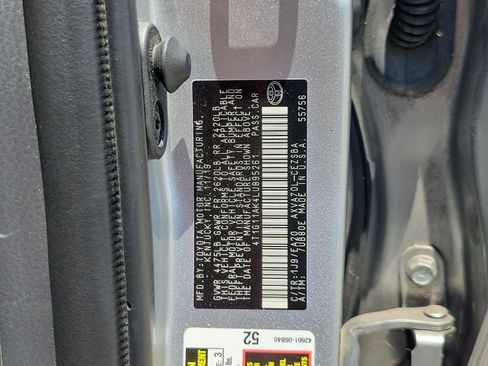 Used 2020 Toyota Camry SE FWD image 31