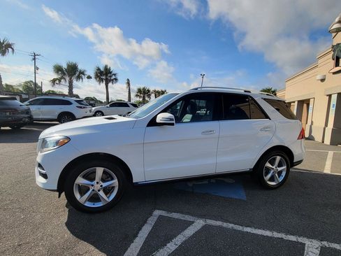 Used 2016 Mercedes-Benz GLE 350 4MATIC w/ Premium Package image 6