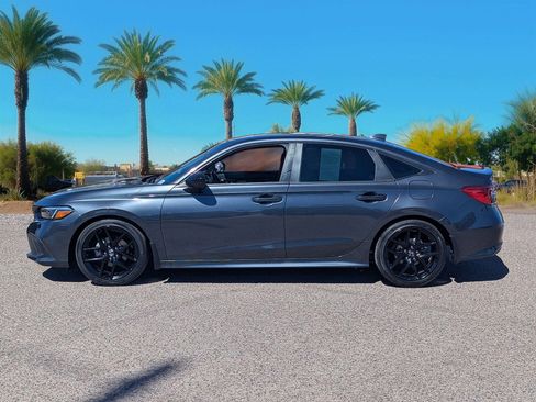 Used 2024 Honda Civic Sport image 2