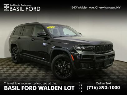 Used 2023 Jeep Grand Cherokee L Laredo