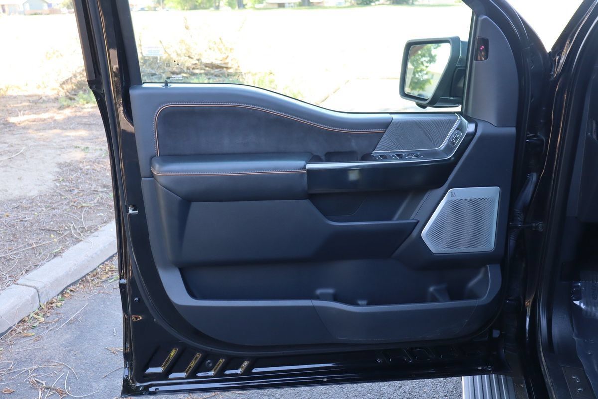 Used 2023 Ford F150 Platinum w/ FX4 Off-Road Package AWD/4WD image 23
