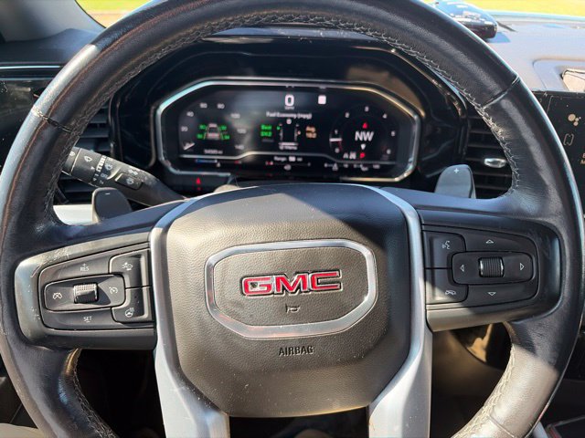 Used 2023 GMC Sierra 1500 SLT w/ SLT Premium Package AWD/4WD image 7