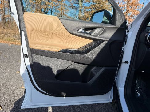 New 2026 Chevrolet Equinox ACTIV image 21