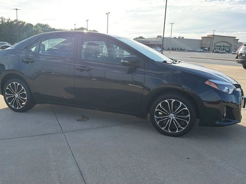 Used 2016 Toyota Corolla S FWD image 21