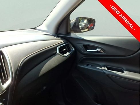 Used 2019 Chevrolet Equinox Premier FWD image 29