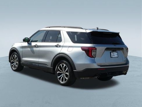 Used 2023 Ford Explorer ST-Line w/ Class IV Trailer Tow Package RWD image 6