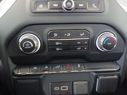 Used 2024 Chevrolet Silverado 1500 Custom AWD/4WD image 23