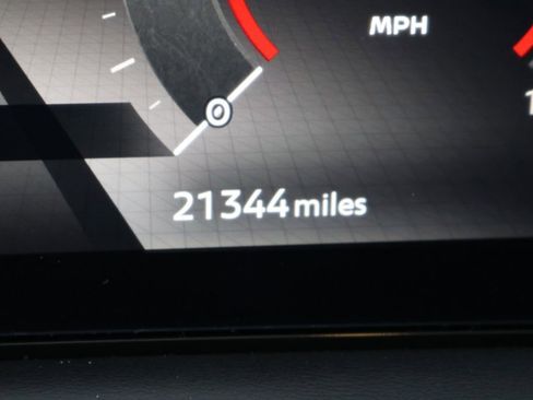 Used 2023 Nissan Ariya AWD image 60