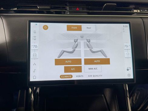 Used 2025 Land Rover Range Rover Sport Dynamic SE image 16