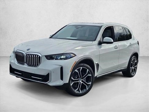 New 2026 BMW X5 sDrive40i image 1