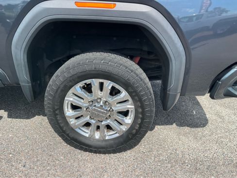 Used 2020 GMC Sierra 2500 Denali w/ Denali Ultimate Package AWD/4WD image 11