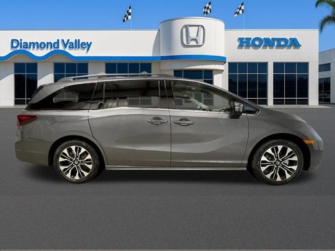 New 2026 Honda Odyssey Elite image 2