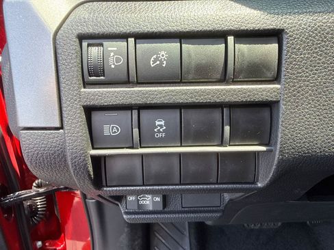 Used 2026 Toyota Tacoma SR5 AWD/4WD image 12