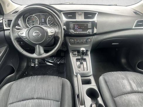 Used 2017 Nissan Sentra SV image 25
