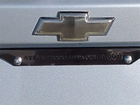 Used 2011 Chevrolet Aveo5 LT w/ Power and Convenience Package image 12