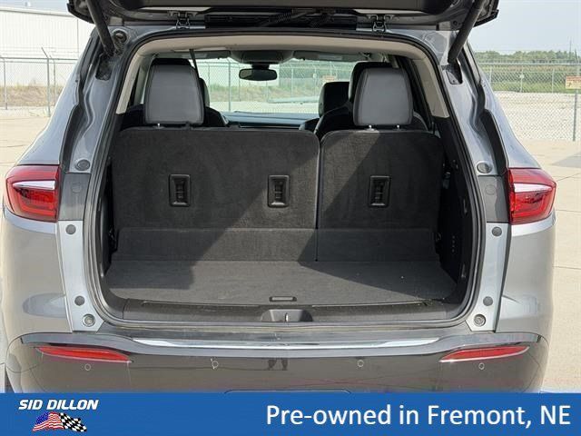Certified 2021 Buick Enclave Premium w/ Sun and Sites Package AWD/4WD image 5