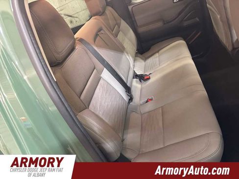 Used 2022 Nissan Frontier SV w/ Technology Package image 28