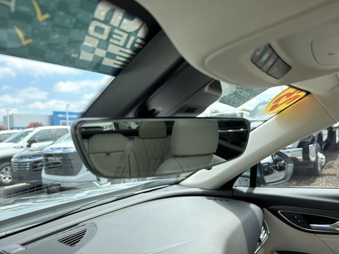 Used 2023 Buick Envision Avenir FWD image 27