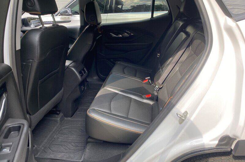 Used 2023 GMC Terrain AT4 w/ Infotainment Package II AWD/4WD image 9