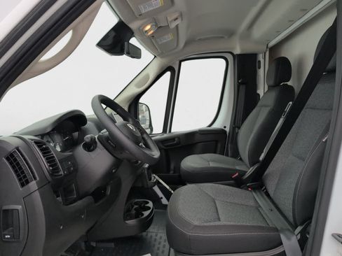Used 2023 RAM ProMaster 3500 FWD image 11