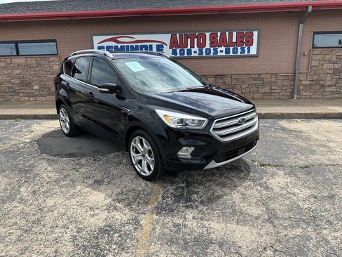 Used 2019 Ford Escape Titanium FWD image 2