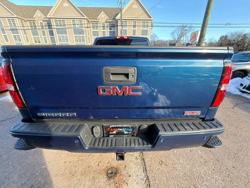 Used 2015 GMC Sierra 1500 SLE w/ All-Terrain Package image 5